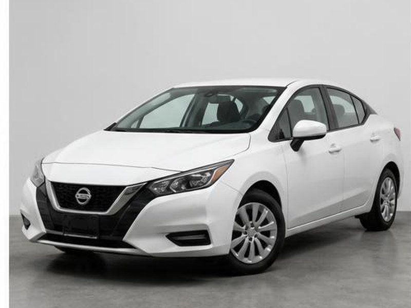 Nissan 2024 Versa SV CVT