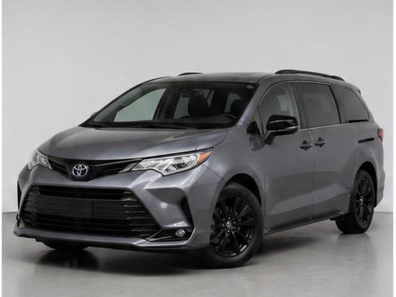 Toyota 2024 Sienna XSE AWD