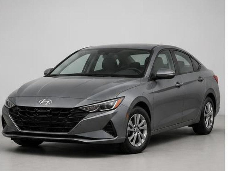 Hyundai 2025 Elantra Essential IVT